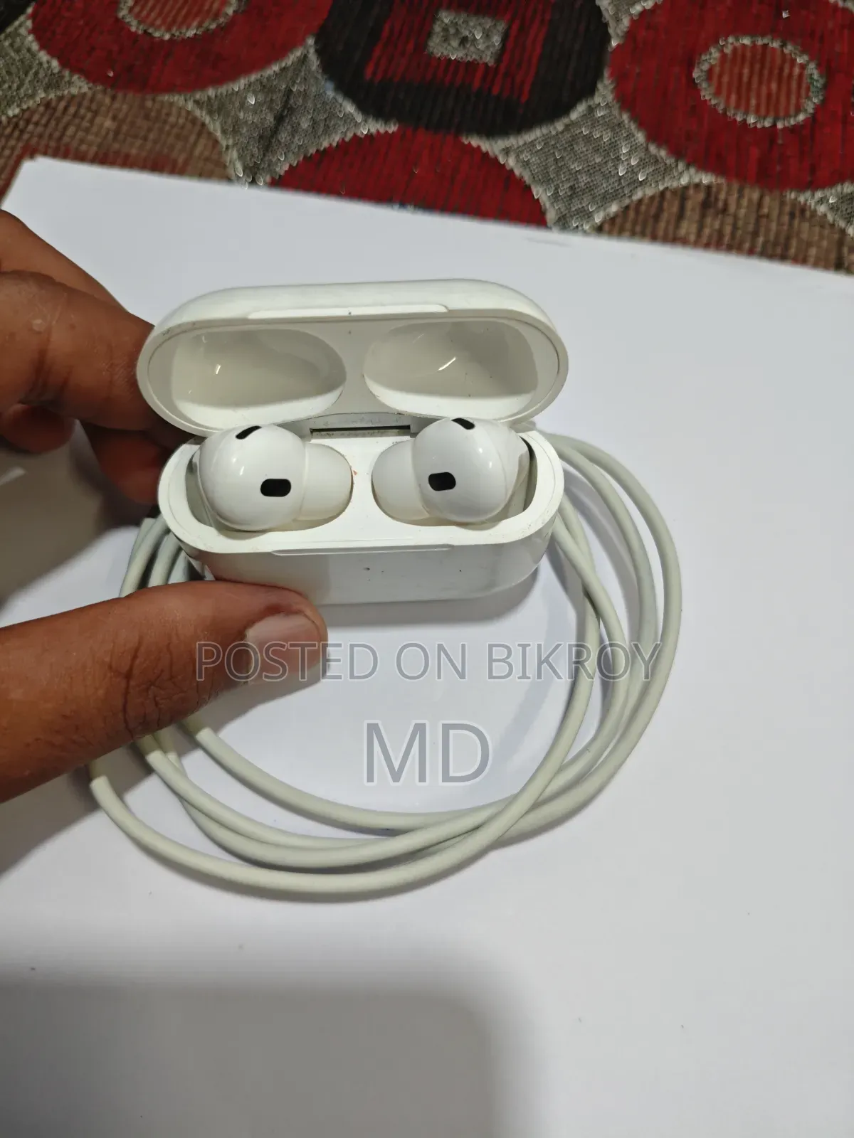 Apple AirPods