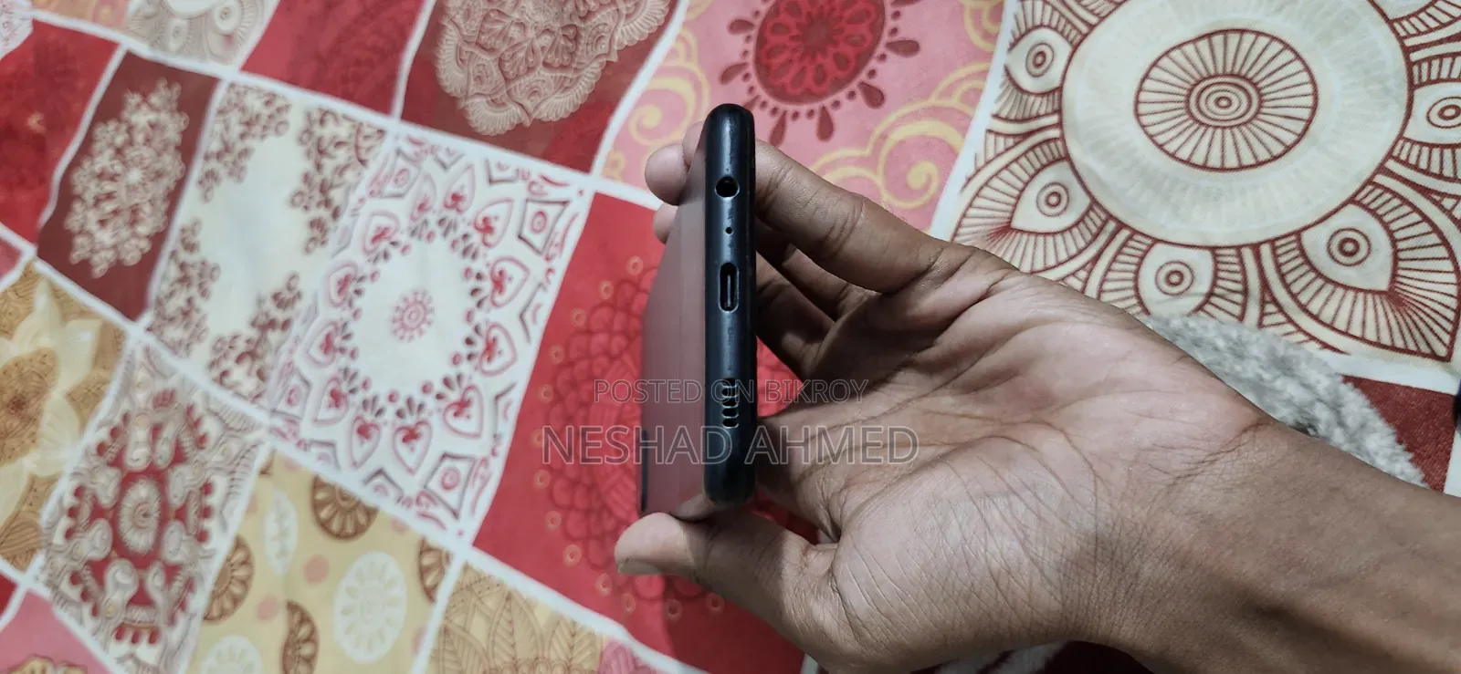 স্যামসাং গ্যালাক্সি এ১২ ৬৪ জিবি কালো