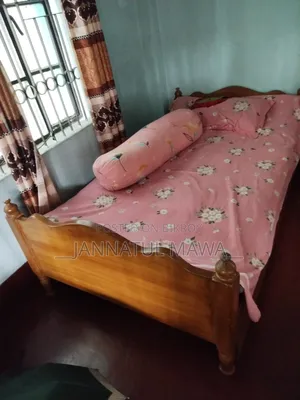 খাট সাথে ম্যাট্রেস