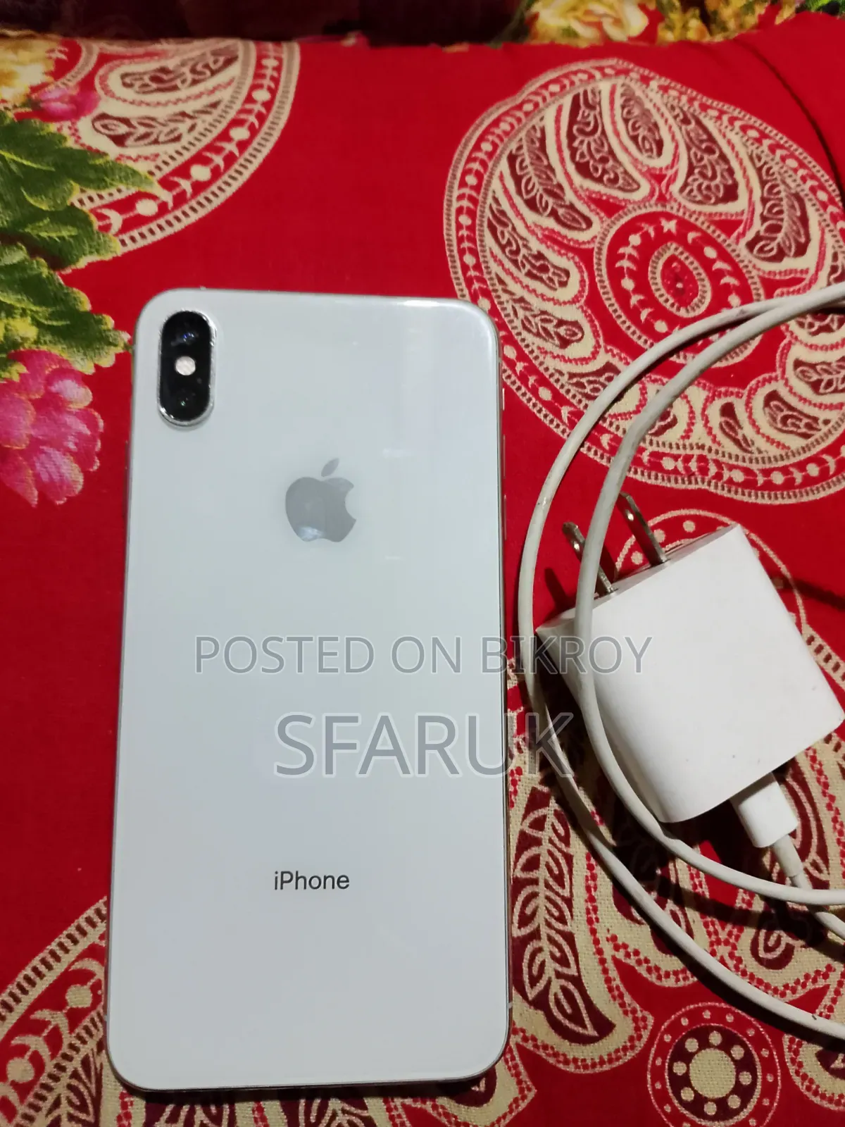 Apple iPhone XS Max 64 GB White