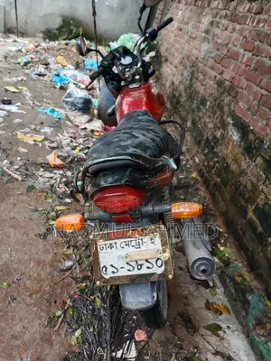 Bajaj Platina 100 2016 Red