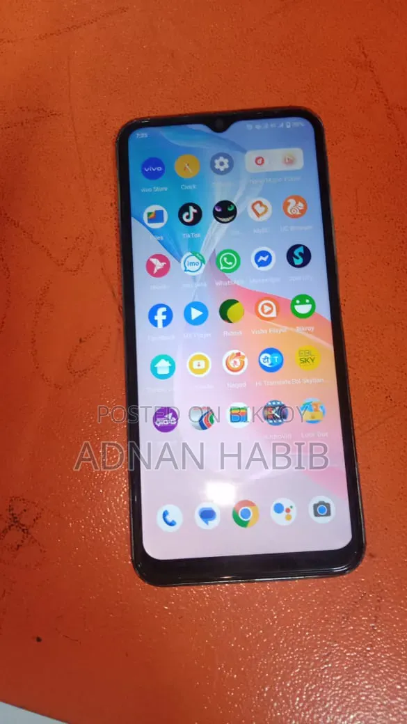 Vivo Y21 64 GB Silver