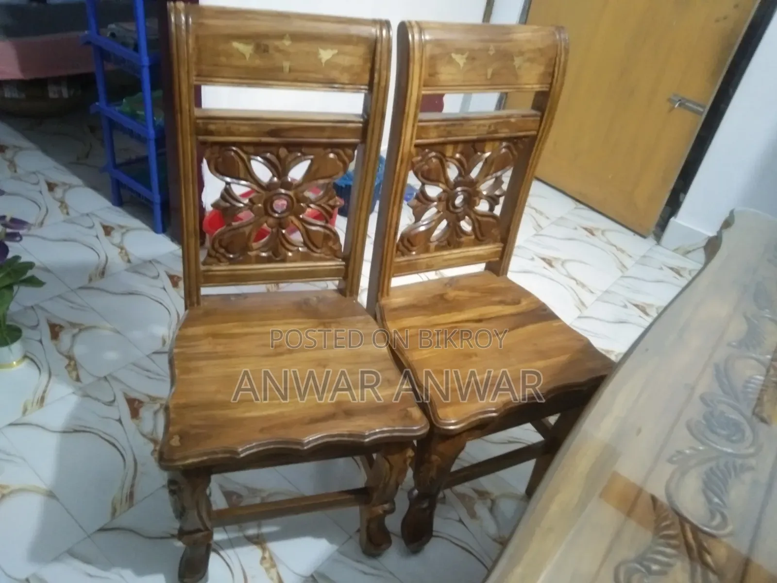 চেয়ার টেবিল