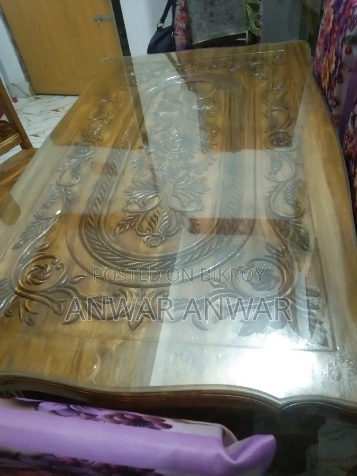 চেয়ার টেবিল