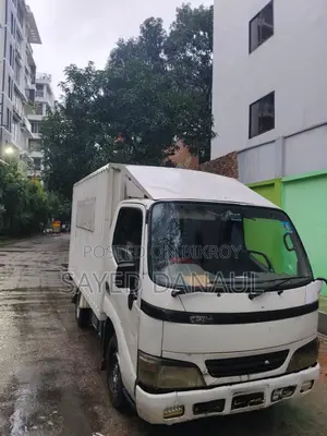 টয়োটা কাভার্ড ভ্যান ২০০৫ বিক্রির জন্য
