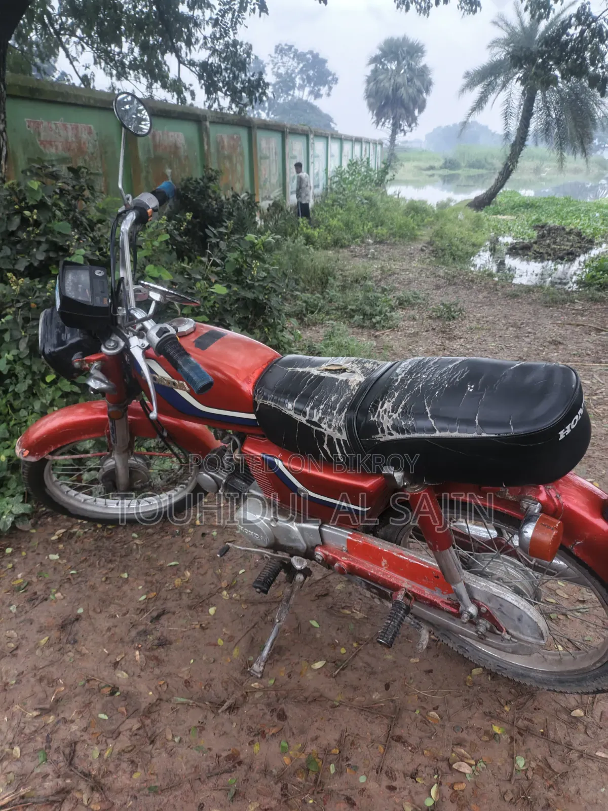 Honda 2015 Red
