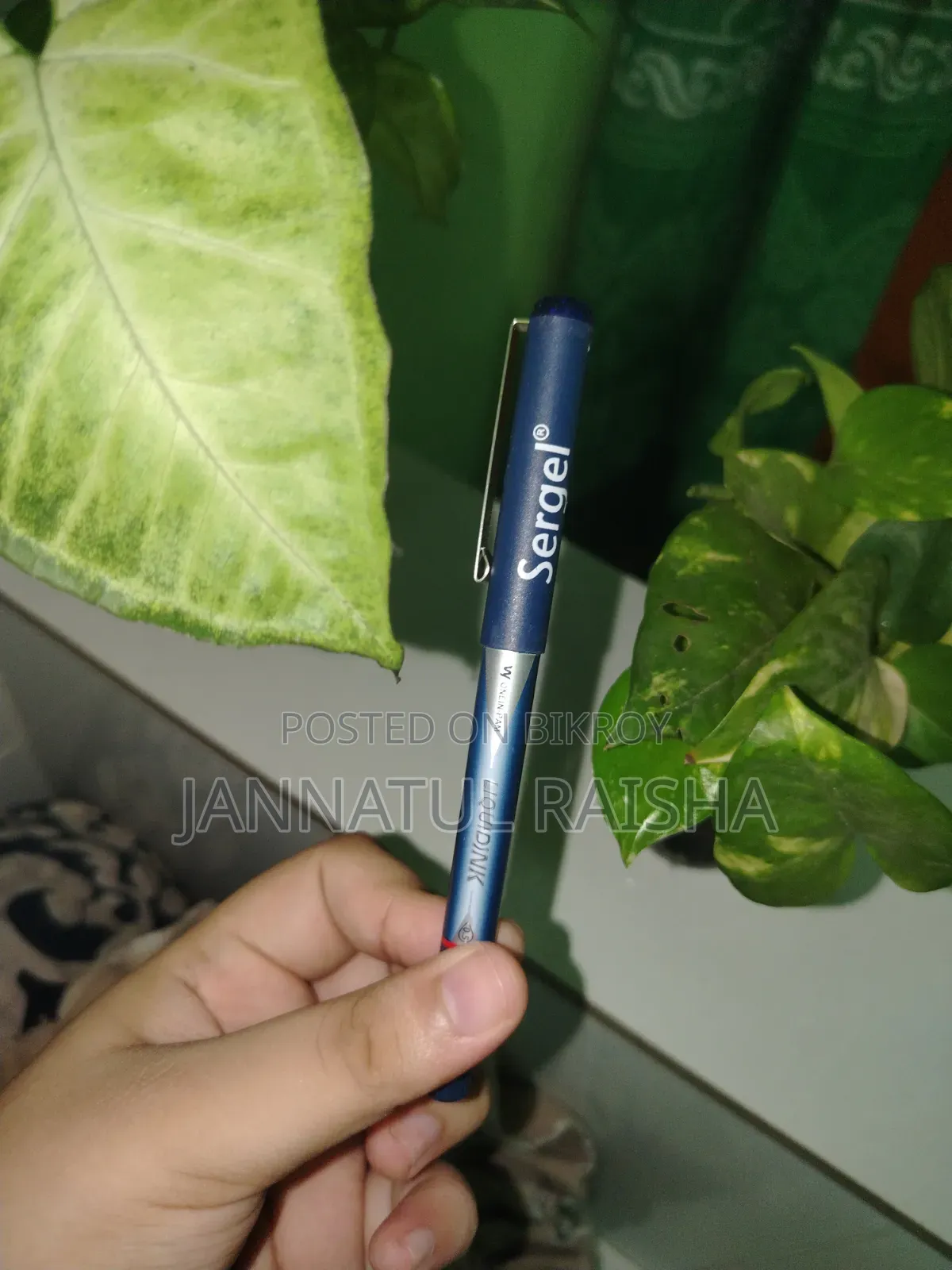 Serael স্মুথ রাইটিং জেল পেন – একদম নতুন