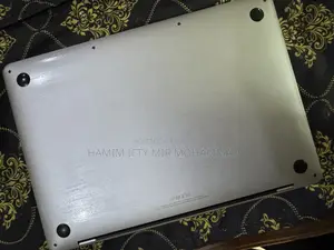 Laptop Apple MacBook Pro 2020 M1 8GB Apple M1 SSD 256GB