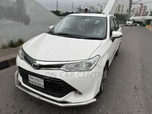 টয়োটা এক্সিও ২০১৬ সাদা