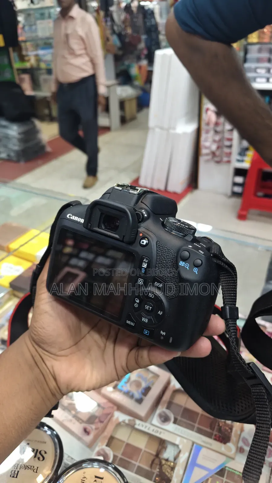 DSLR Camera