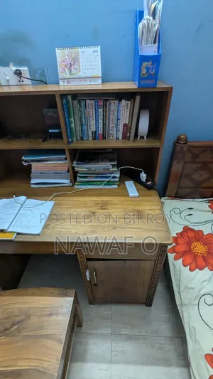 Reading Table