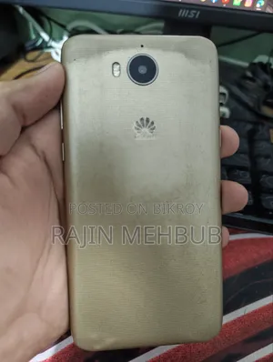 হুয়াওয়ে ওয়াই৫ ১৬ জিবি গোল্ড