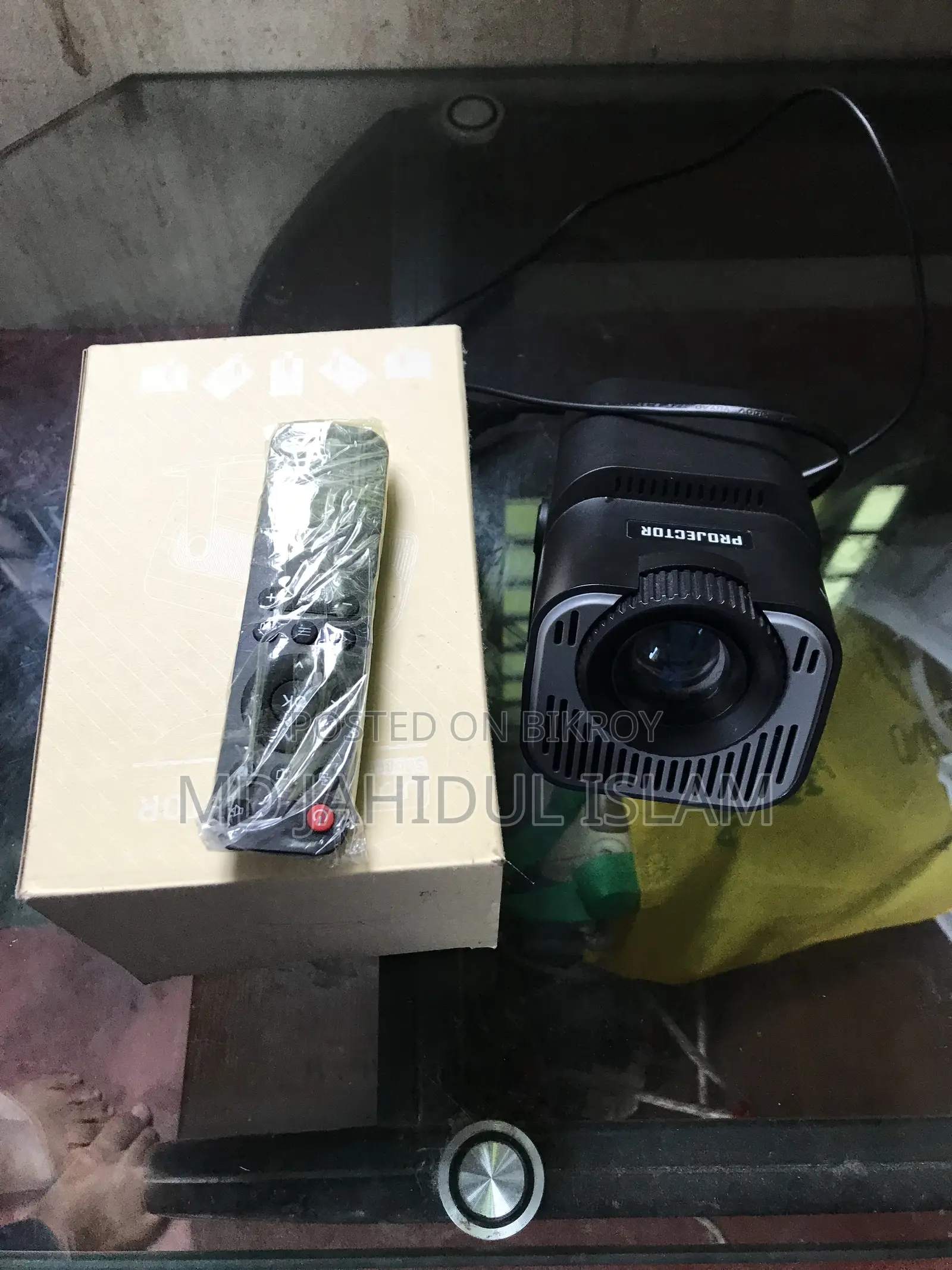 Hy320 Mini Projector