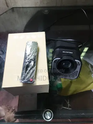 Hy320 Mini Projector