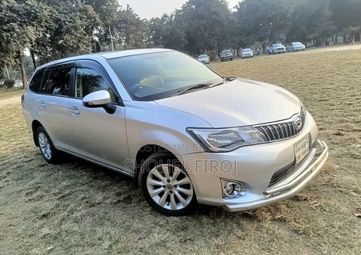 Toyota Axio 1.5 X 2-Wheel Drive 2013 Silver