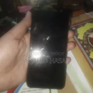 Vivo Y1s 32 GB Black