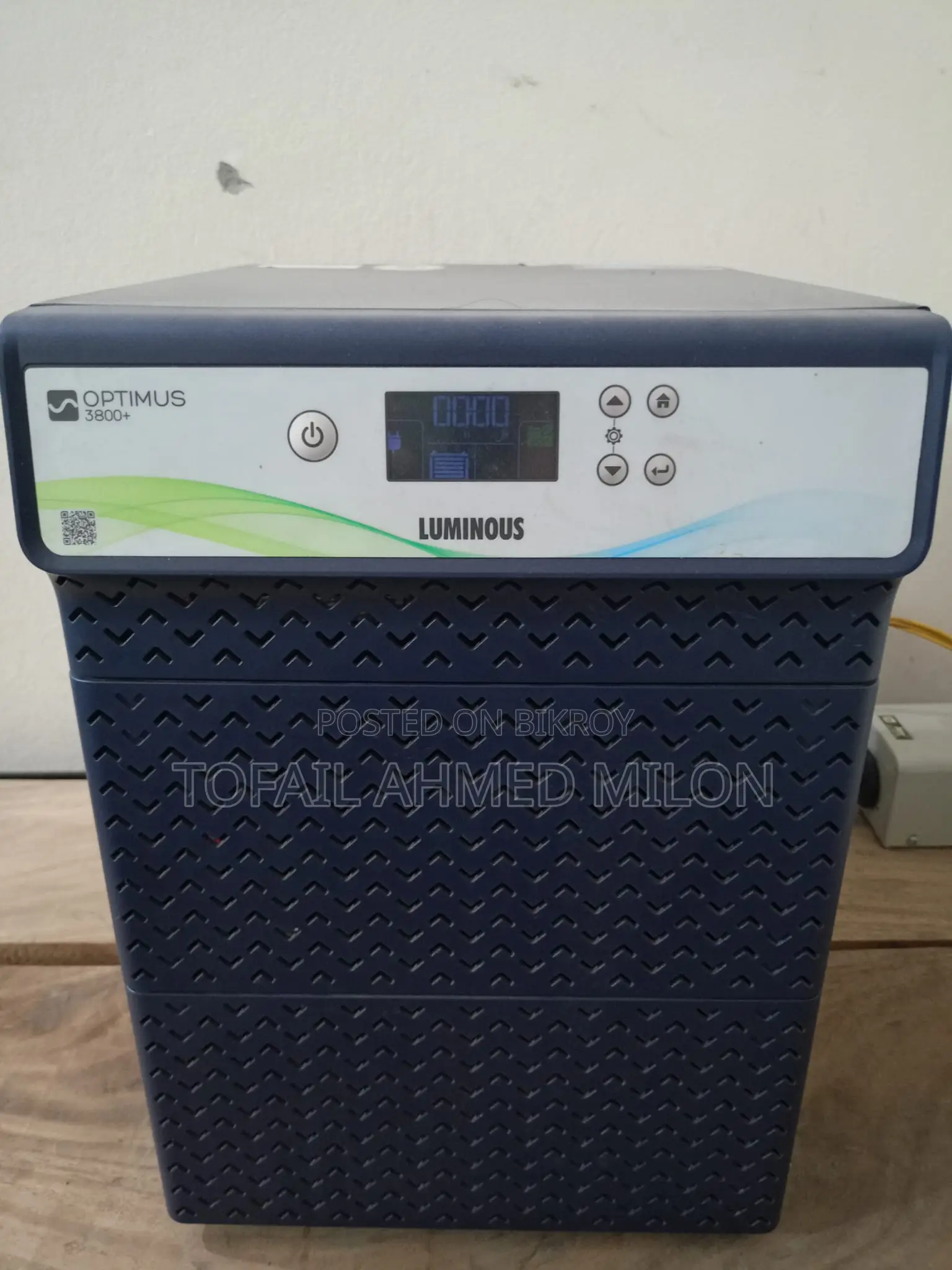 Luminous Optimus 3800+ With 3 Rahimafrooz 200ah 12v Tubular Batteries