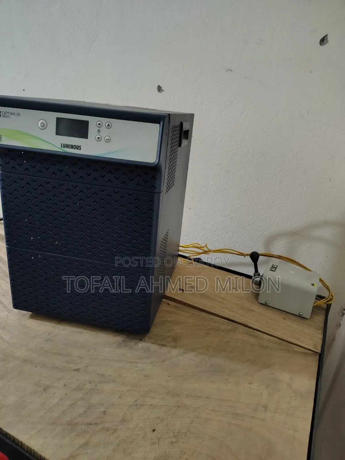 Luminous Optimus 3800+ With 3 Rahimafrooz 200ah 12v Tubular Batteries