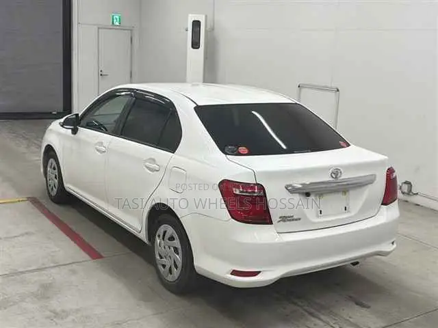 Toyota Axio 2021 White