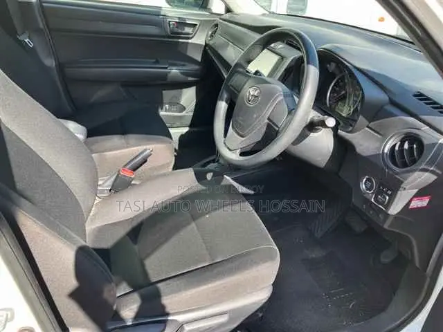 Toyota Axio 2021 White