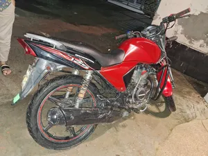 Runner Turbo 125 2017 Red