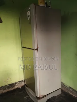 ১৯২ লিটারে একটি সিঙ্গার ফ্রিজ বিক্রি করা হবে