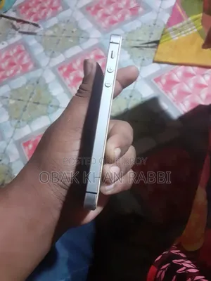 Apple iPhone 5 16 GB White