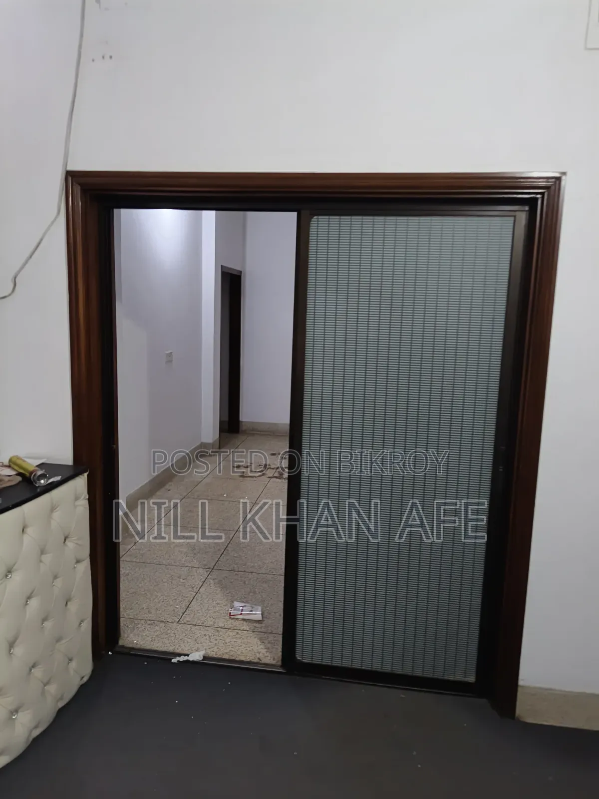 Prime 1,800 Sqft Office / Godown Space For Rent | Banani Road 11
