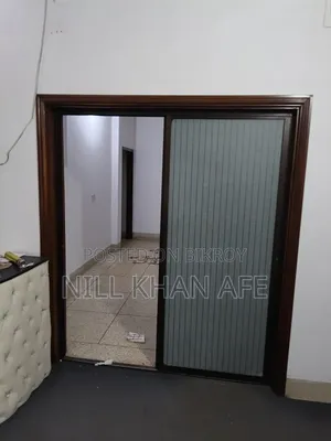 Prime 1,800 Sqft Office / Godown Space For Rent | Banani Road 11