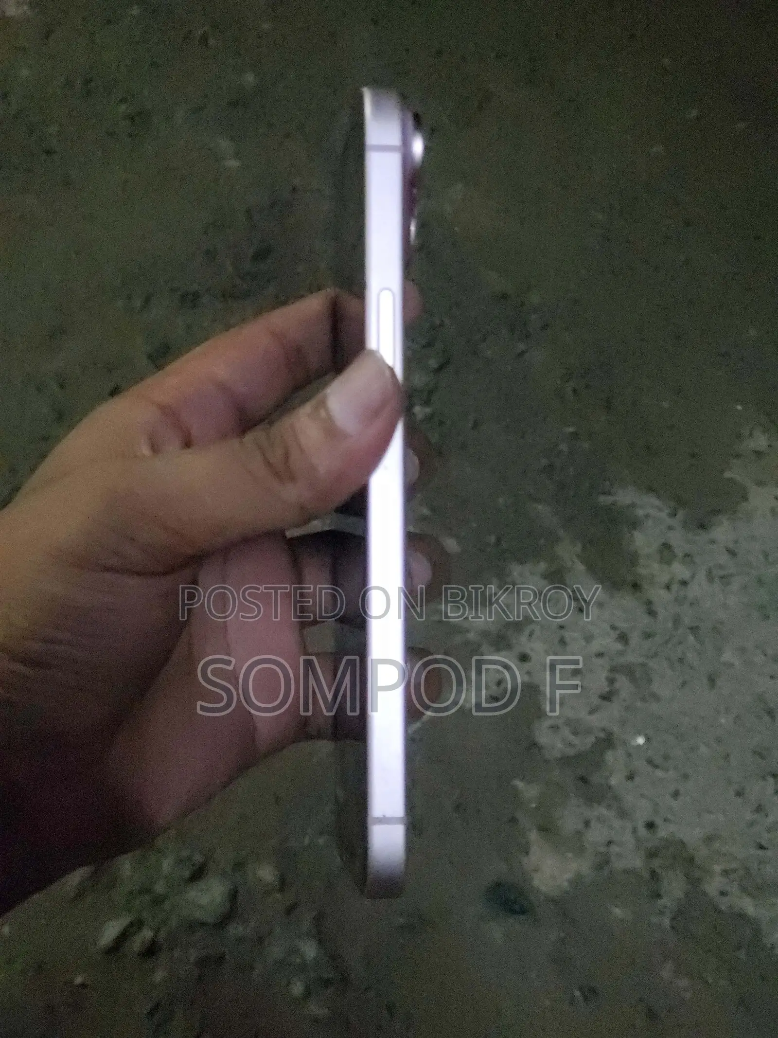 Apple iPhone 15 Plus 128 GB Pink