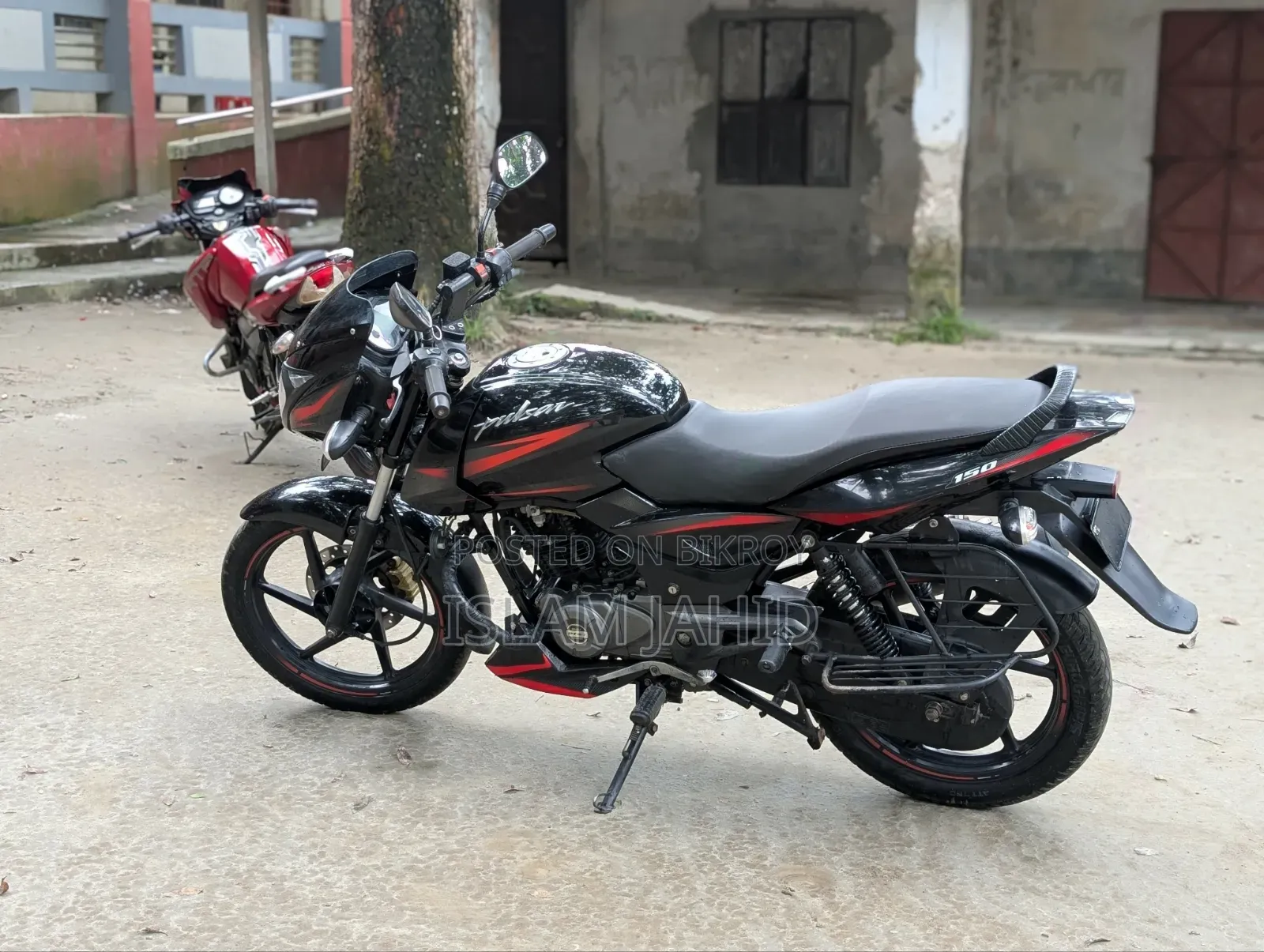 New Bajaj Pulsar 150 2020 Black