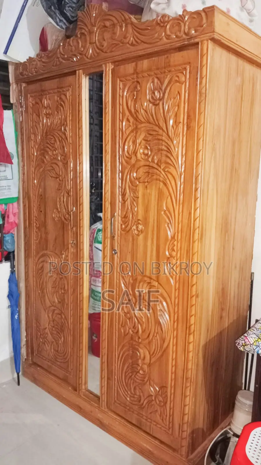 আসবাবপত্র, আকাশী গাছ