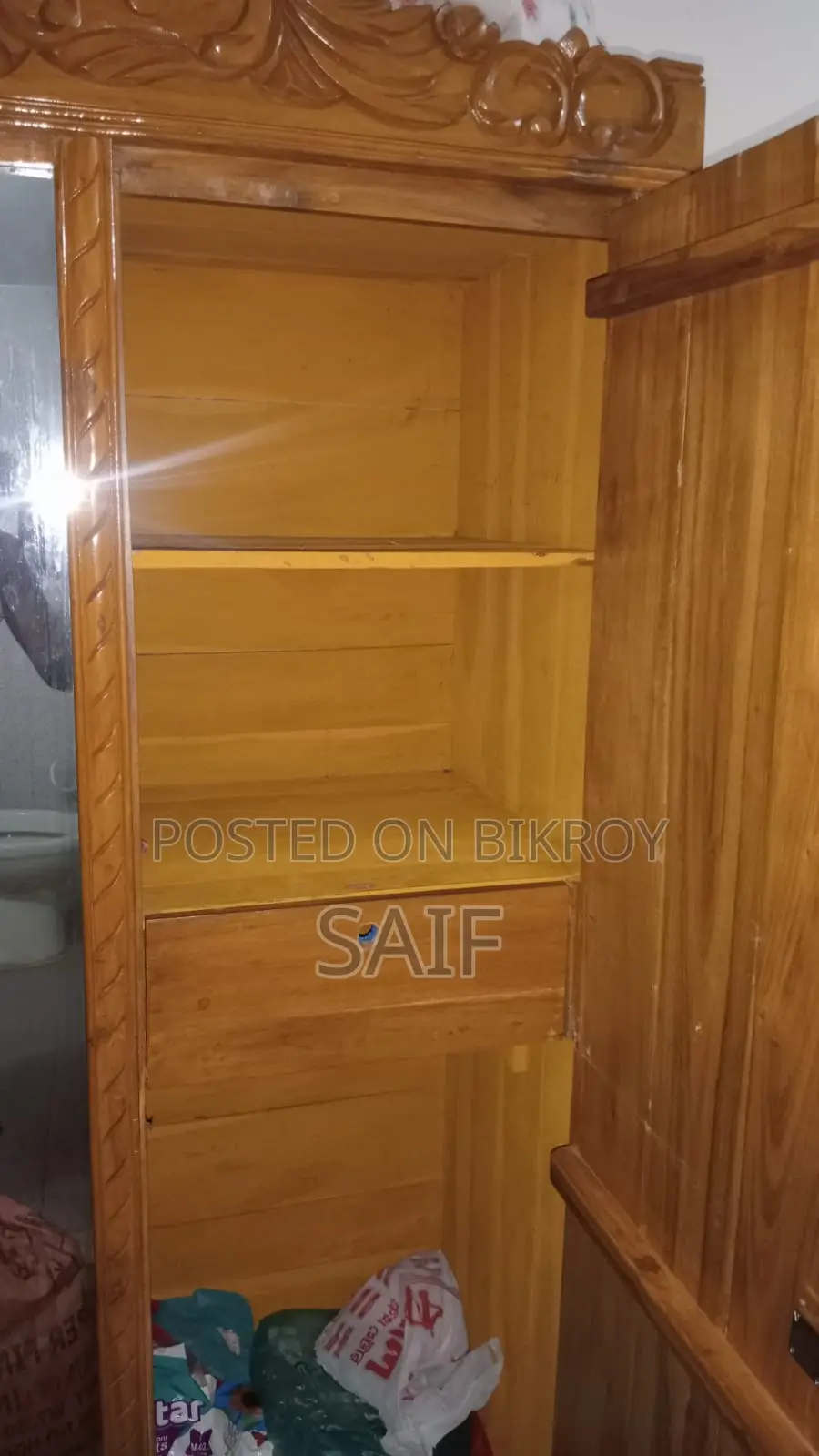 আসবাবপত্র, আকাশী গাছ