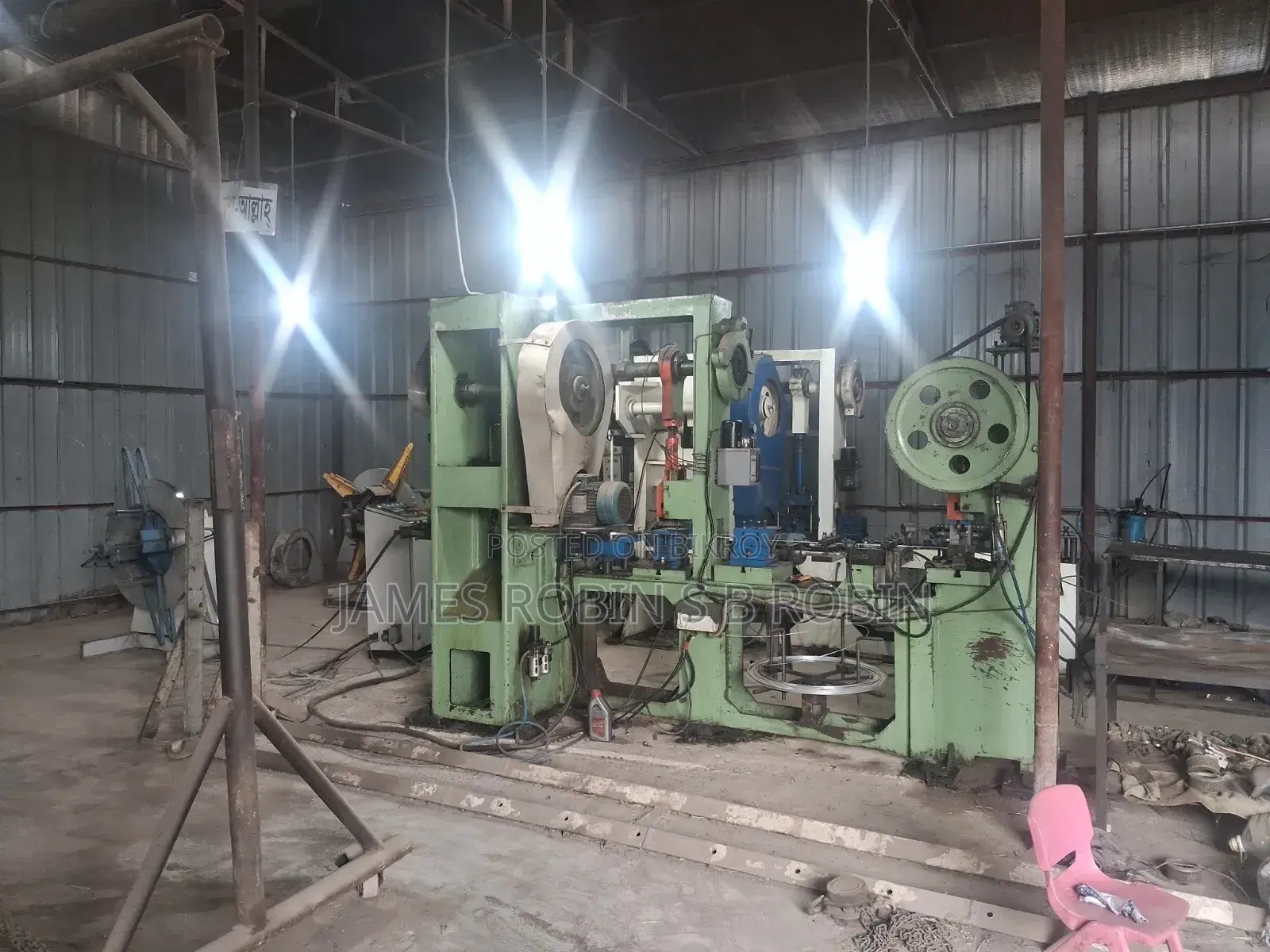 Furniture chain hinge factory for sale, fully set up