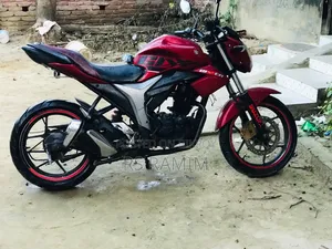 Suzuki Gixxer Monotone 2017 Red