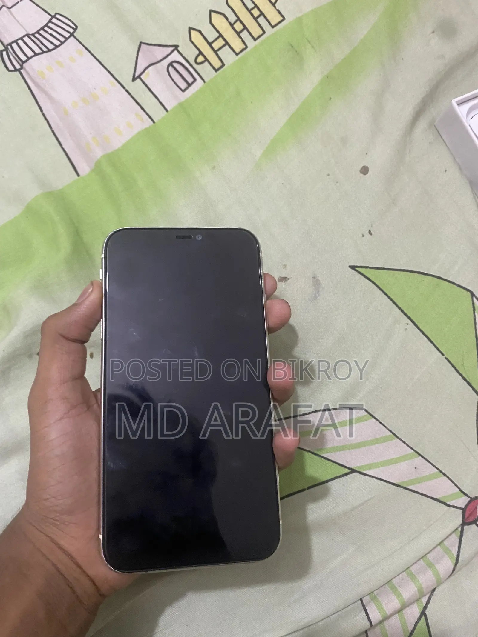 নিউ অ্যাপল আইফোন ১১ ১২৮ জিবি হোয়াইট