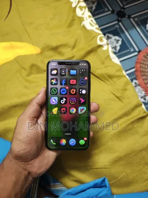Apple iPhone XS 64 GB Gold