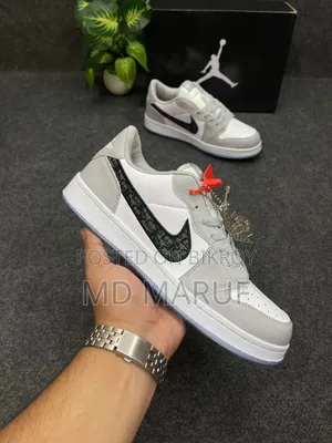 Nike Dior Jordan 1