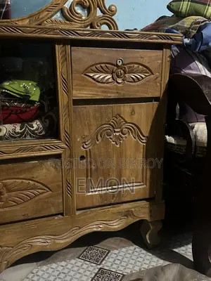 Dressing table for sale