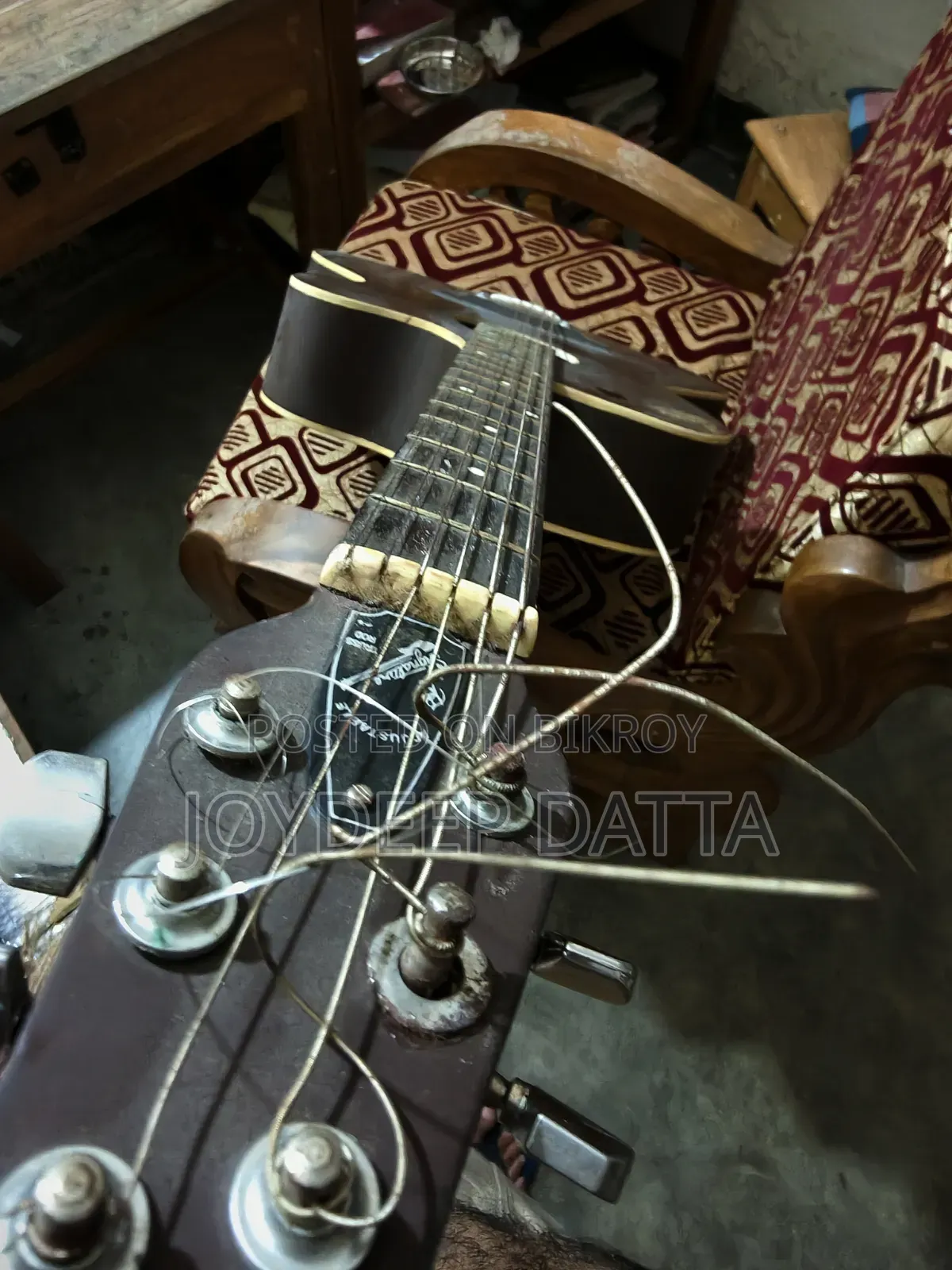 Acoustic Guitar