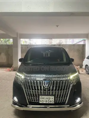 টয়োটা এস্কয়ার ১.৮ ফ্রন্ট হুইল ড্রাইভ হাইব্রিড (৭ সিটার) ২০১৭ কালো