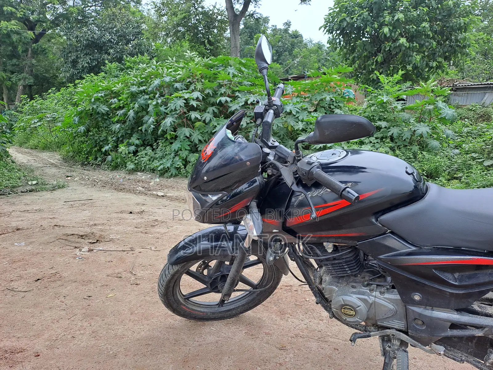 বাজাজ পালসার ১৫০ ২০১৮ কালো