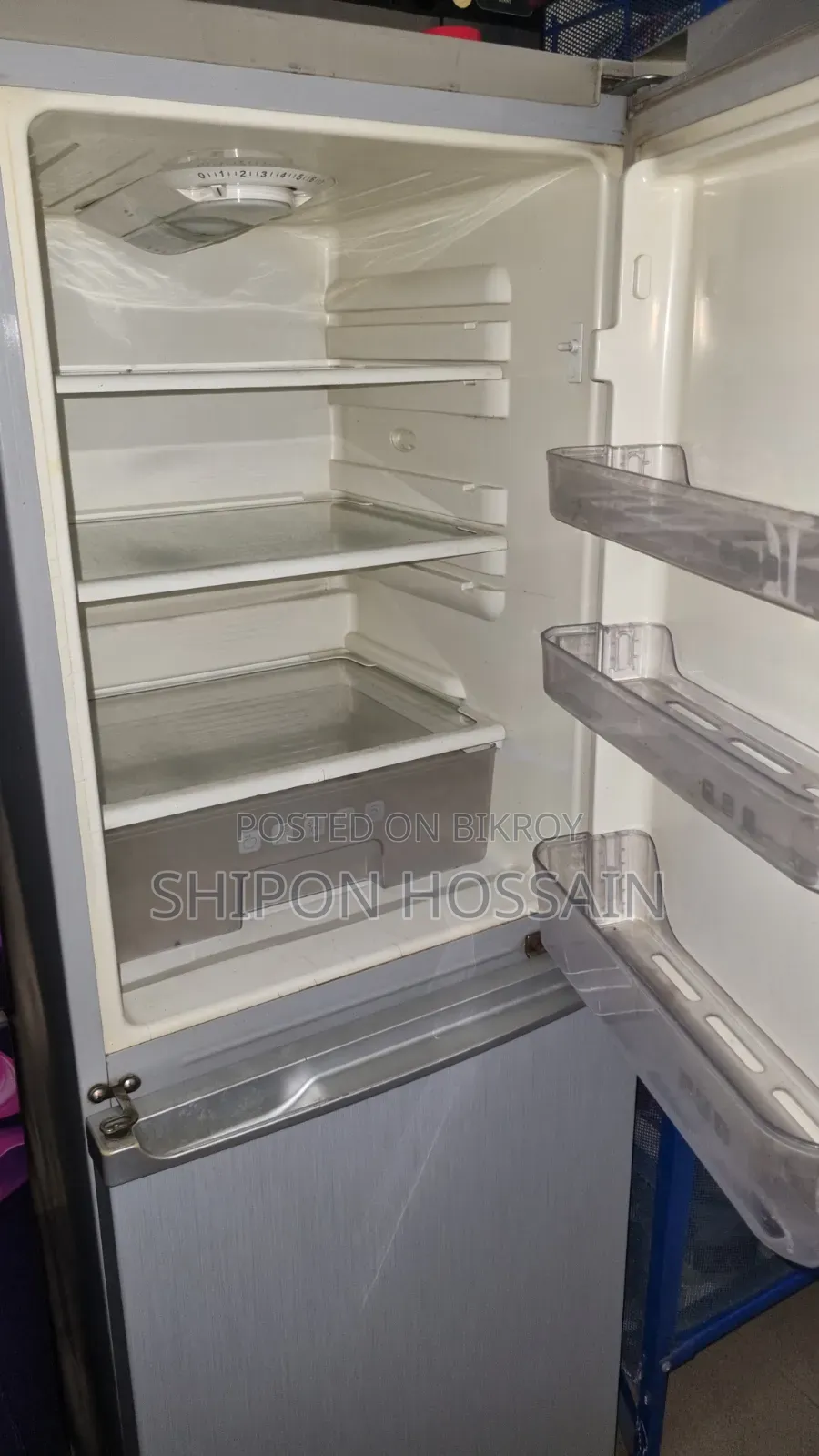 Refrigerator