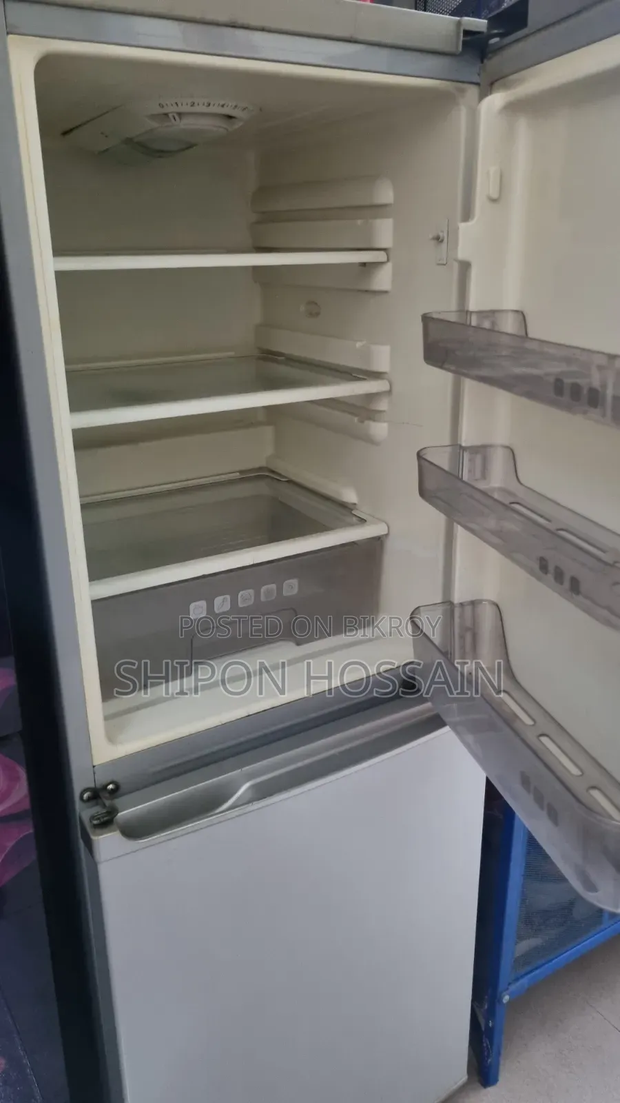 Refrigerator