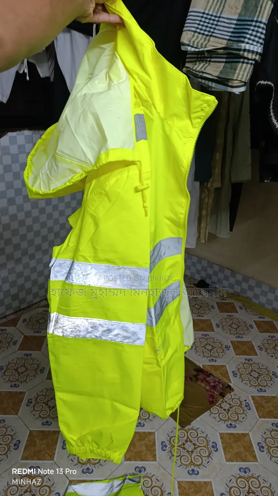 Hi-Vis Rain Suit Raincoat (Extra Large)