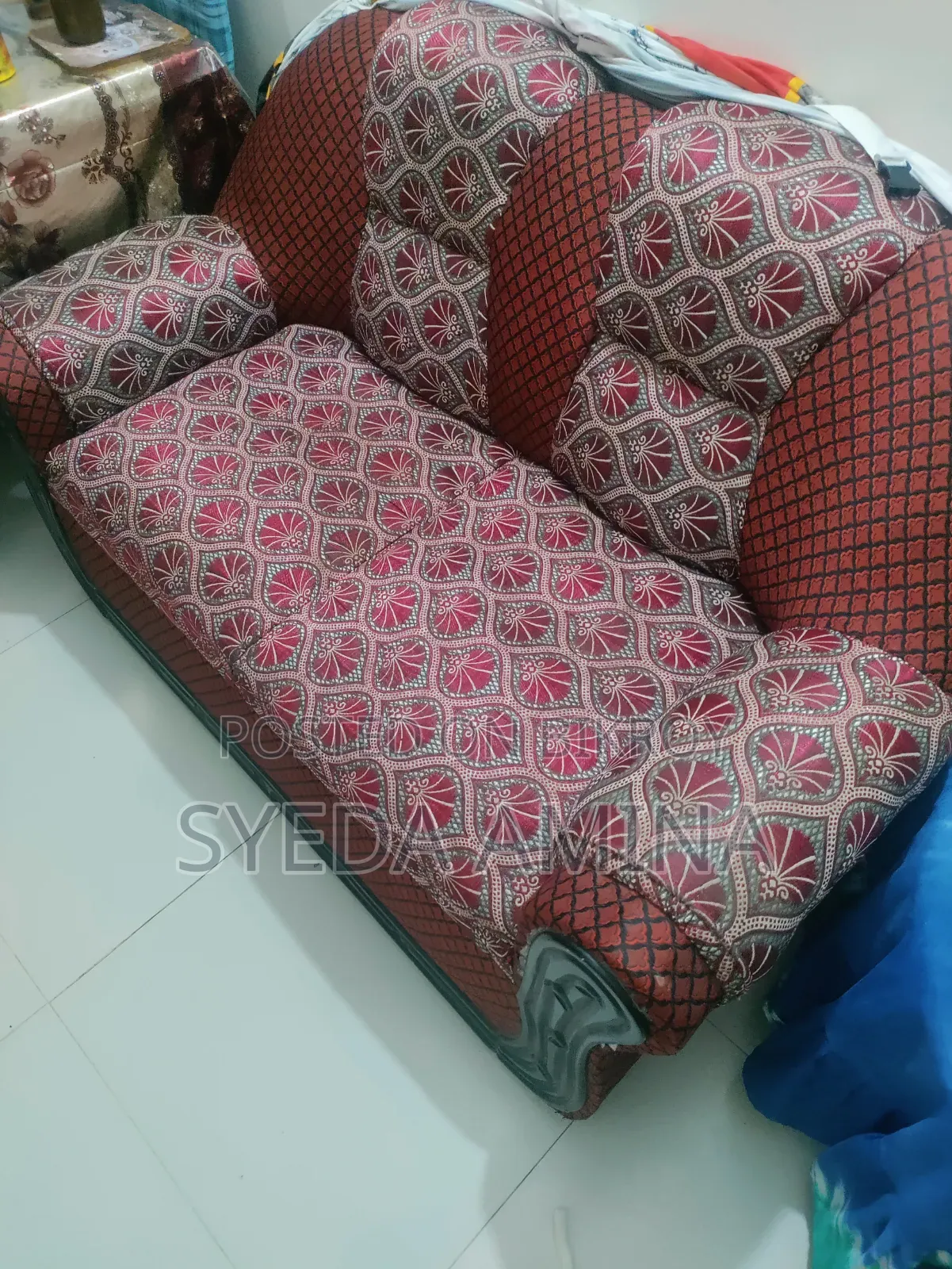 সোফা ২ সিটার
