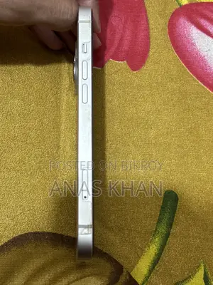Apple iPhone 13 512 GB White