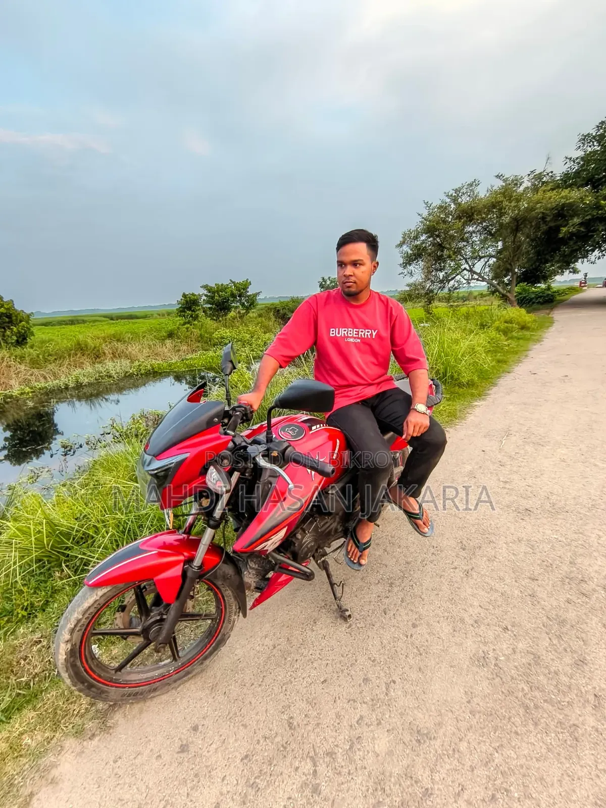 TVS Apache RTR 160 2V 2016 Red