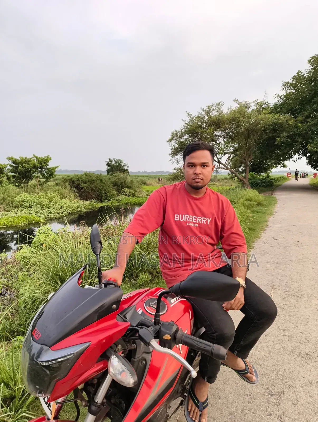 TVS Apache RTR 160 2V 2016 Red