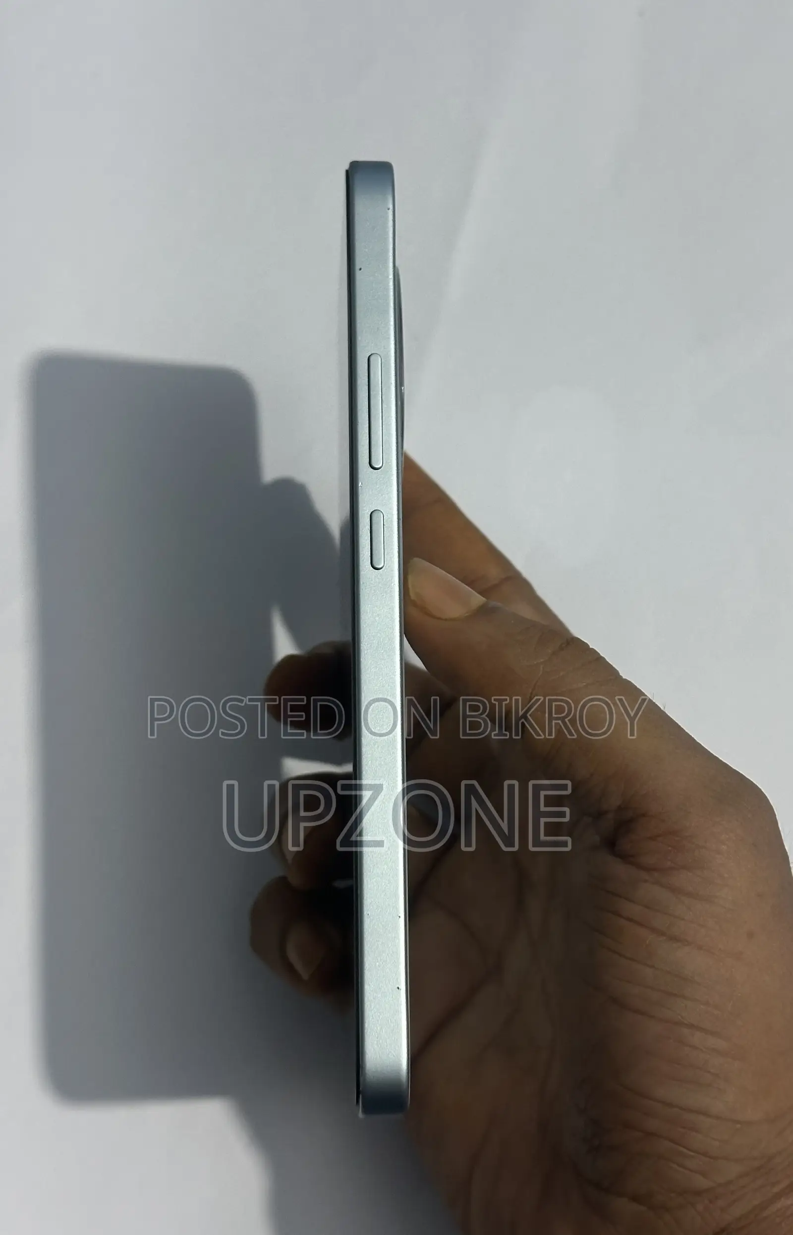 Oppo F29 ১২৮ জিবি